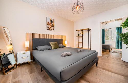 Rathaus Wattenscheid Apartment | Smart Home - Bochum - Perfect for 6 Guests! Central - Netflix - Free Parking Zone