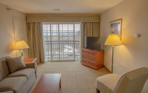 South Burlington Hotel | Smart Suites on the Hill
