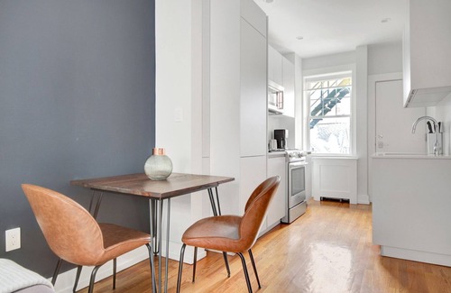 Agassiz Apartment | Smartly-Equipped Porter Square 1BR in Harvard Square by Blueground
