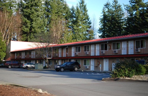 Arlington Hotel | Smokey Point Motor Inn