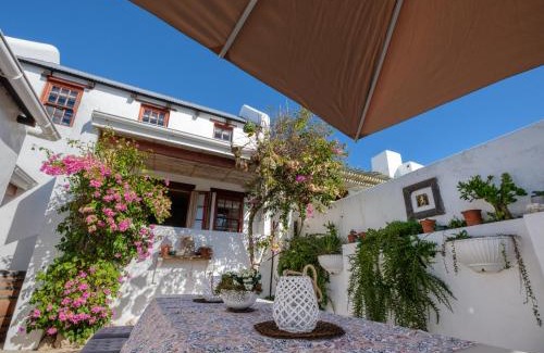 Paternoster Bed & Breakfast | Smugglers' BnB