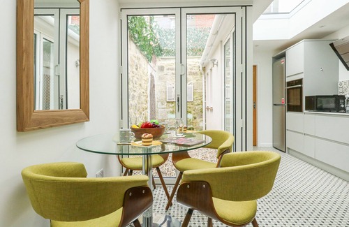 Weymouth Cottage | SMUGGLERS COTTAGE, character holiday cottage in Weymouth