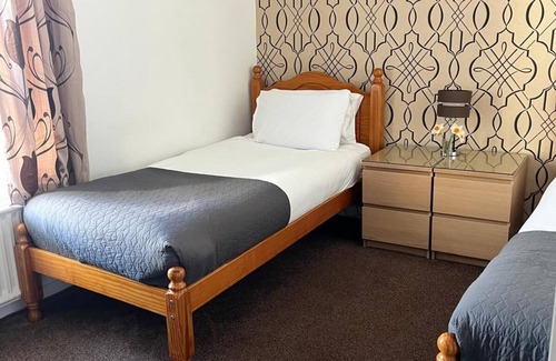 Brixham Hotel | Smugglers Haunt Hotel