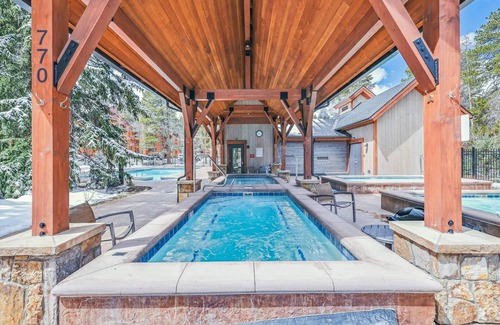 Peak 9 Condo | Snodallion 25-Fantastic Location-Walk to Town & Slopes!