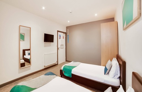 Corby Hotel | Snooze Hotel