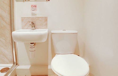 Corby Hotel | Snooze Hotel