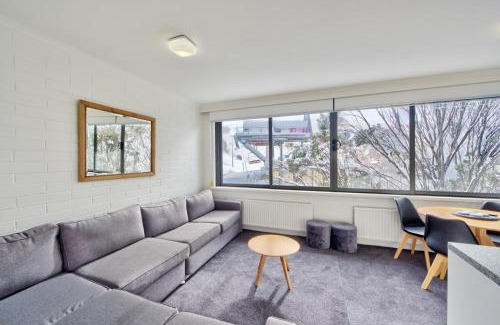 Falls Creek Apartment | Snow Ski Apartments 12