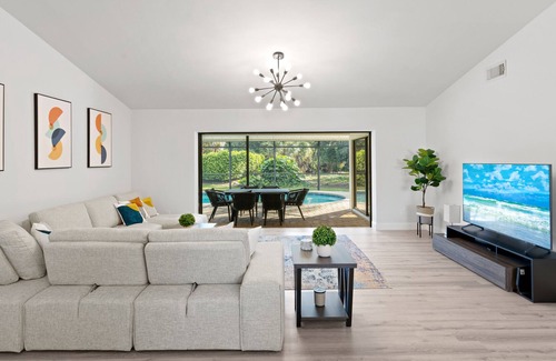 Kings Lake House | Snowbird-Friendly Home with Private Pool, Patio, Grill, & Free WiFi