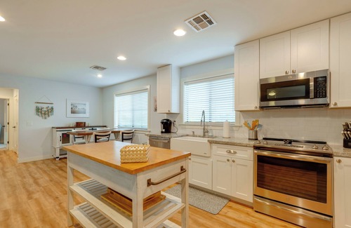 Tempe Apartment | Snowbird Haven! 8 Mi to ASU & Dtwn Tempe