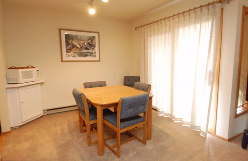 Mammoth Lakes Condo | Snowcreek Resort Vacation Rental #439