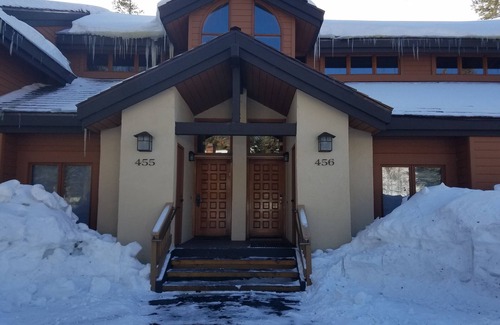 Mammoth Lakes Condo | Snowcreek Resort Vacation Rental #456