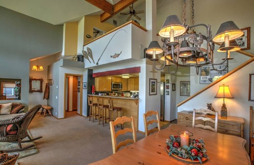 Mammoth Lakes Condo | Snowcreek Resort Vacation Rental #838