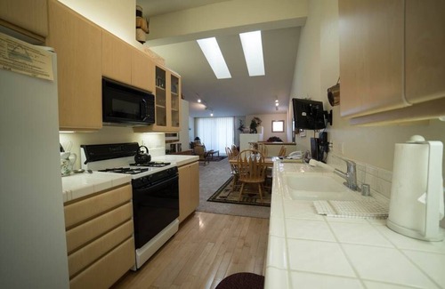 Mammoth Lakes Condo | Snowcreek Resort Vacation Rental #934