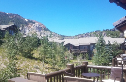 Mammoth Lakes Condo | Snowcreek Resort Vacation Rental #950