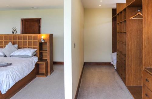 Llanllyfni House | Snowdon Summit View