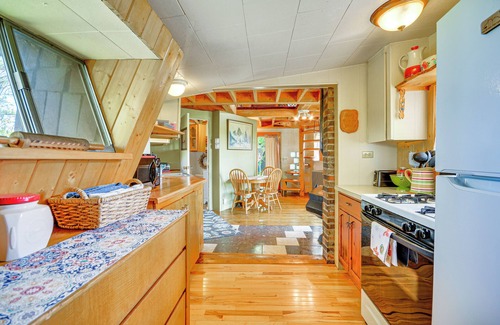 Clark Cottage | 'snowflake Cabin' - Mins to Cody & Red Lodge!