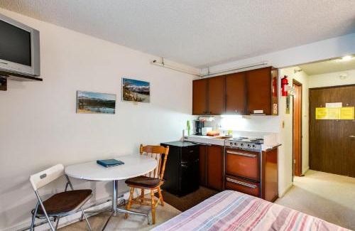 Glacier Apartment | Snowline Lodge Condo #9 - Convenient - Inexpensive