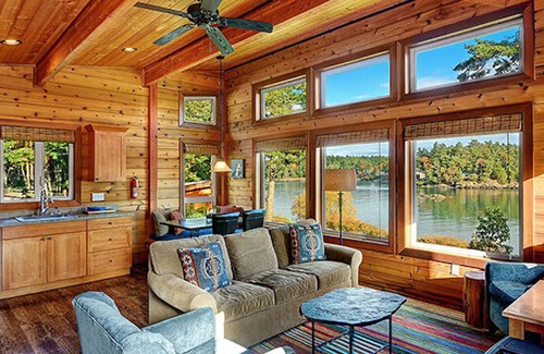 Friday Harbor Cabin | Snug Harbor Resort and Marina - Two Bedroom Water View Cabin, Queen Beds