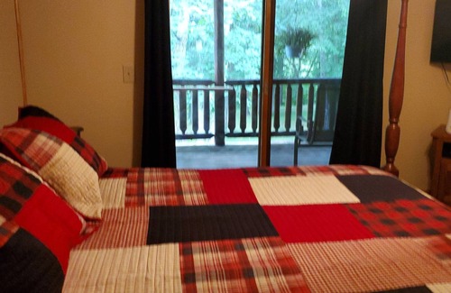 Newport Bed & Breakfast | Snyder's Knob Bed and Breakfast