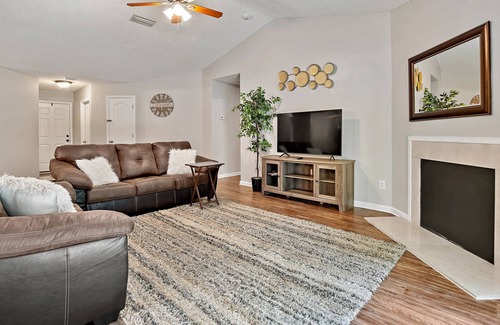 Cedar Hills House | (SO) Argyle Beauty