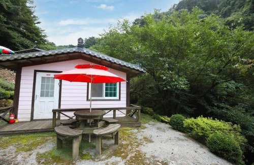 Danyang House | Sobaeksan Log Pension