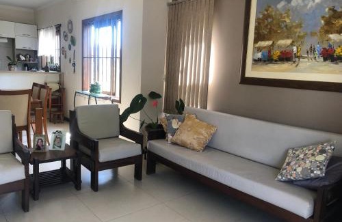 Torres House | Sobrado aconchegante