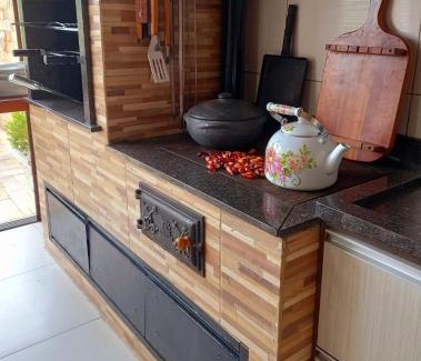 Santa Felicidade House | Sobrado Bairro histórico Santa Felicidade 6 pessoa