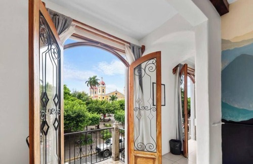 Granada Apartment | Socialtel Granada Standard Room with Balcony