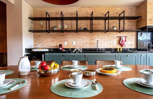 Vila Inglesa Apartment | Sofisticado apto em localização privilegiada Comodidade e lazer ao lado do Centrinho do Capivari