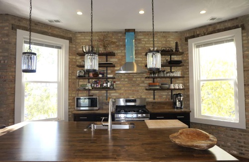 Rogers Park Condo | Soft Palate & Warm Bricks At A Rogers Park Home