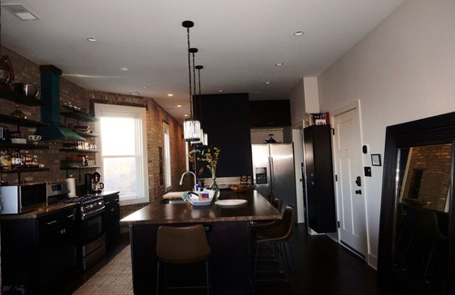 Rogers Park Condo | Soft Palate & Warm Bricks At A Rogers Park Home