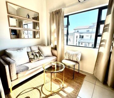 Greater Johannesburg Metropolitan Area Apartment | SoftPod Loft in Prime Location Fourways