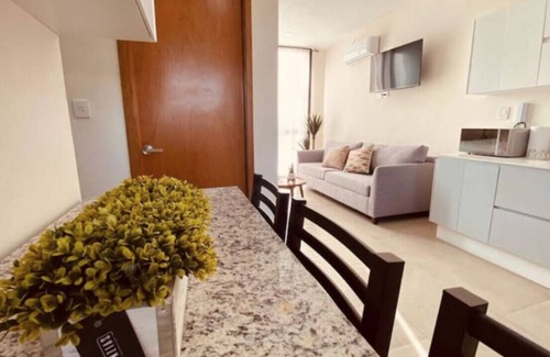 Ferrocarrilera Apartment | Soho 12 with style near malecon