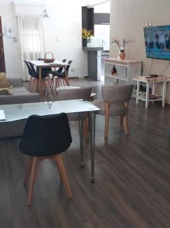 San Juan Apartment | Sol y Montaña