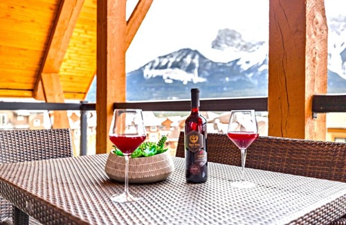 Canmore Apartment | Solara Resort and Spa