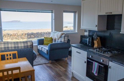 Staffin Apartment | Solas Alainn Chalet by Interhome