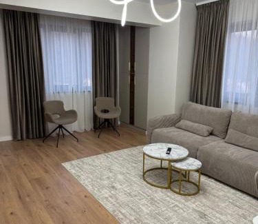 Ramnicu Valcea Apartment | Sole Central Apartment