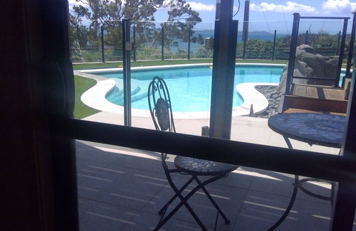 Doubtless Bay Apartment | Solitude with a pool and spectacular views pet friendly