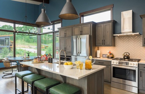 Silverthorne House | Solstice ☀️ Summit Sky Ranch 🏔️ Zero Cleaning or Pet Fees 💦 Year Round Pool