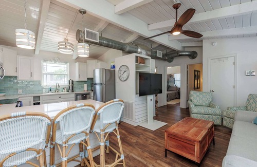 Port Aransas House | Someday Isle - 2BDR Home for 6