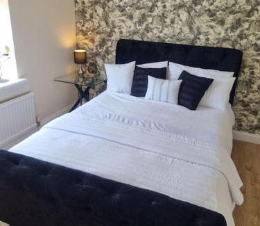 Leicester House | Somers Lodge