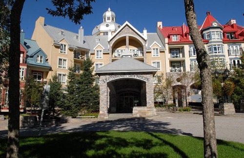 Mont-Tremblant Pedestrian Village Hotel | Sommet Des Neiges