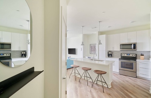 Rutledge Hill Apartment | Sonder at LC SoBro | Superior One-Bedroom Apartment