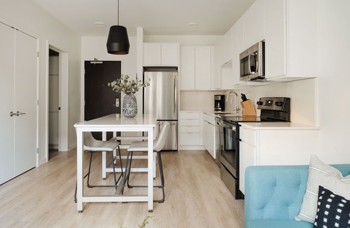 Warehouse District Apartment | Sonder at SECOND + SECOND | One-Bedroom Apartment