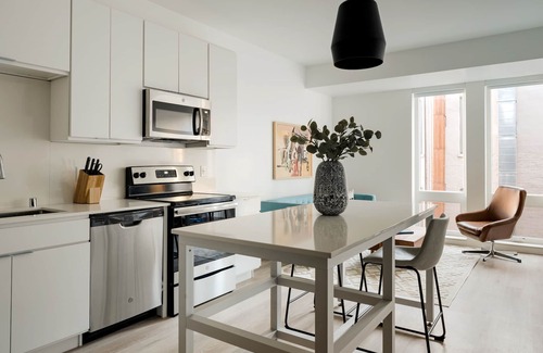 Warehouse District Apartment | Sonder at SECOND + SECOND | One-Bedroom Apartment