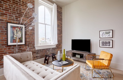 Tulane - Gravier Apartment | Sonder | Gravier Place | Warm 1BR