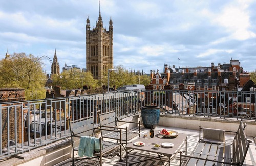 Westminster Apartment | Sonder The Arts Council | Lofted Five-Bedroom Apartment w/Terrace