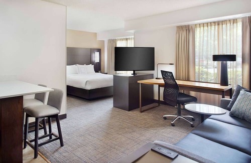 Cary Hotel | Sonesta ES Suites Raleigh Cary