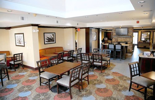 San Bruno Hotel | Sonesta ES Suites San Francisco Airport