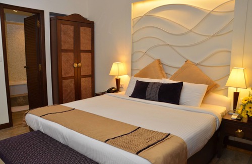 Gauravaddo Resort | Sonesta Inn